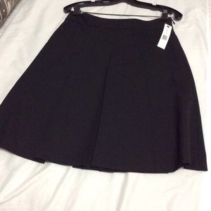 THEORY Black pleated professional skirt size 2